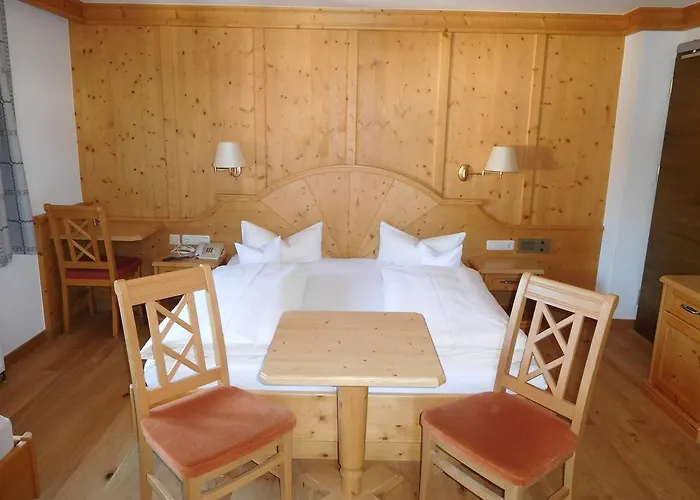 Hotel Kirchenwirt Kirchberg in Tirol