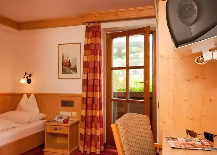 Kirchenwirt فندق